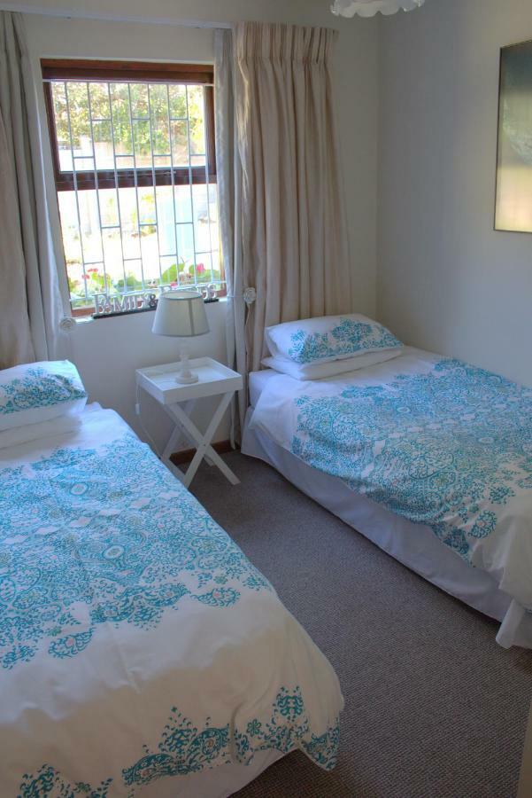 Menlo At C Appartement Plettenbergbaai Buitenkant foto